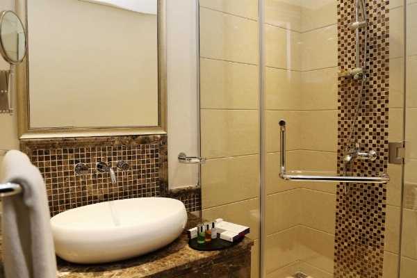 Boudl Kuwait Al Fahahil image 11